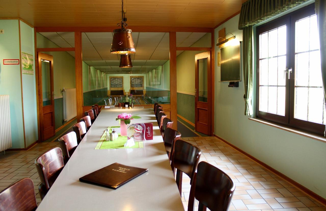 Landgasthaus Veltheimer Hof Porta Westfalica Exterior photo